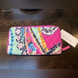 NWT Vera Bradley Colorful RFID Wallet